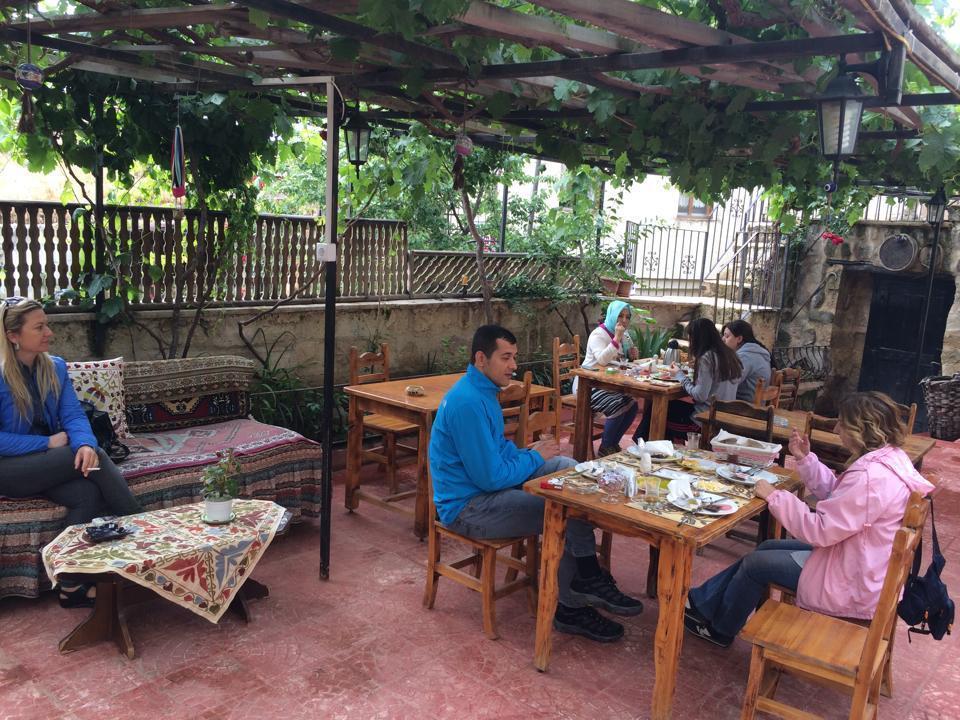 Uerguep Inn Cave Hotel Exterior photo